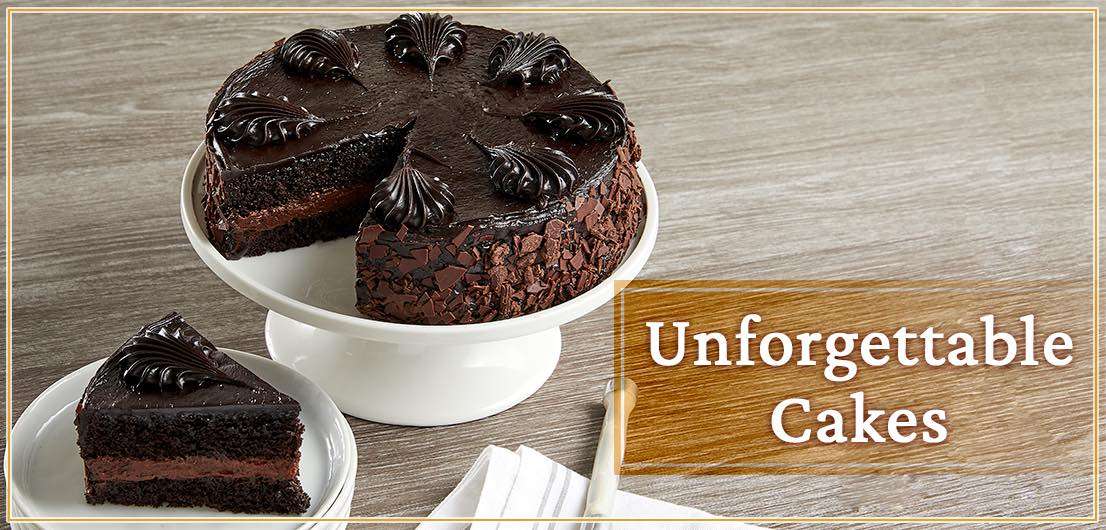 Order Choclate Vanilla Cake 1/2 Kg Online, Price Rs.649 | FlowerAura