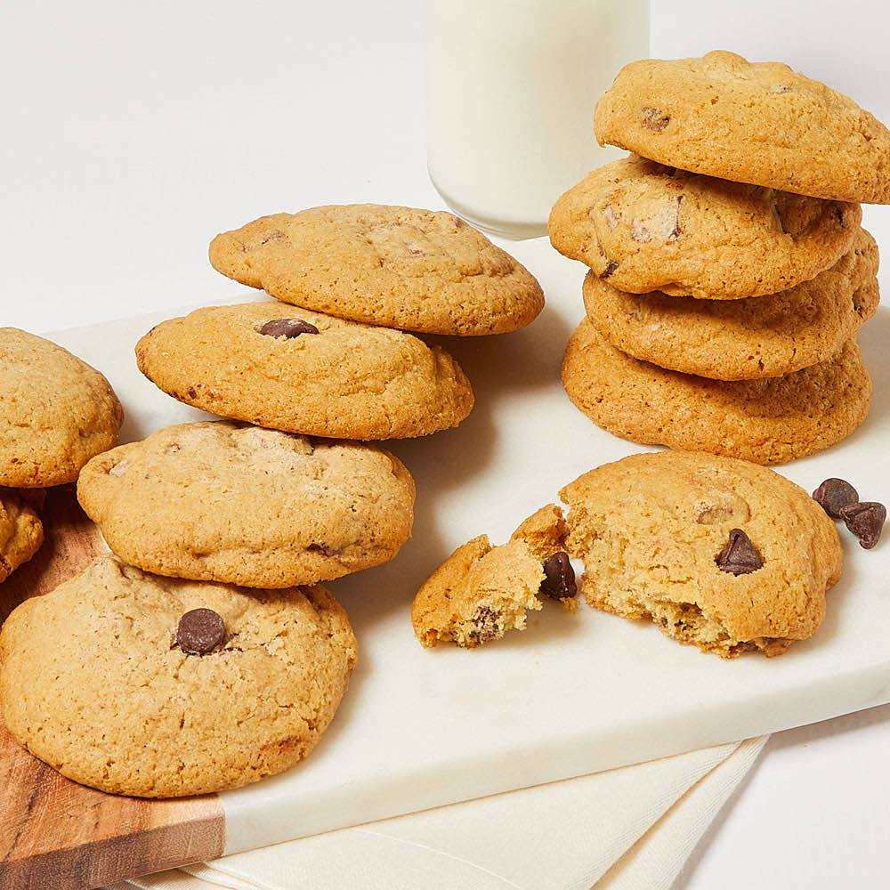 One Dozen Gluten-Free Chocolate Chip Cookies delivered