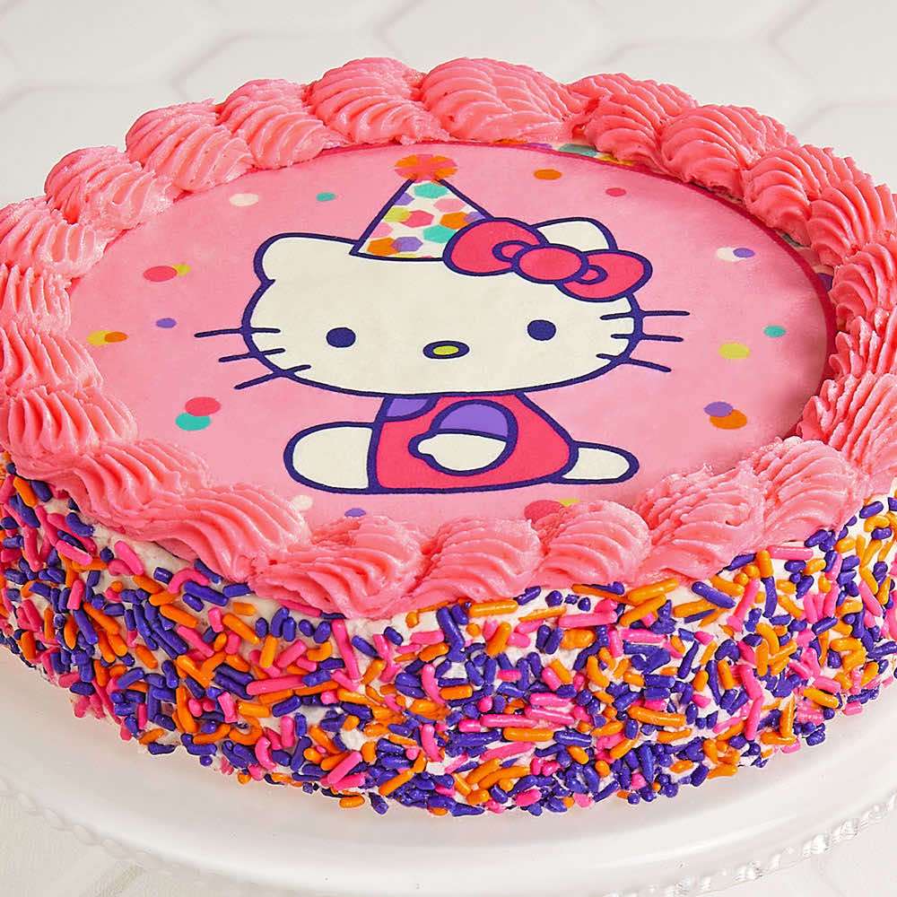 Hello Kitty Birthday Cake Close-up