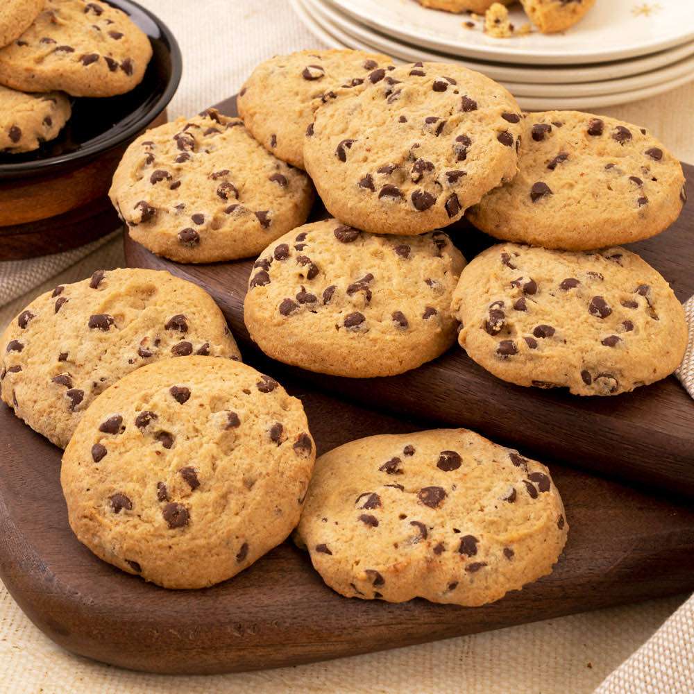 12pc Chocolate Chip Cookies Close-up