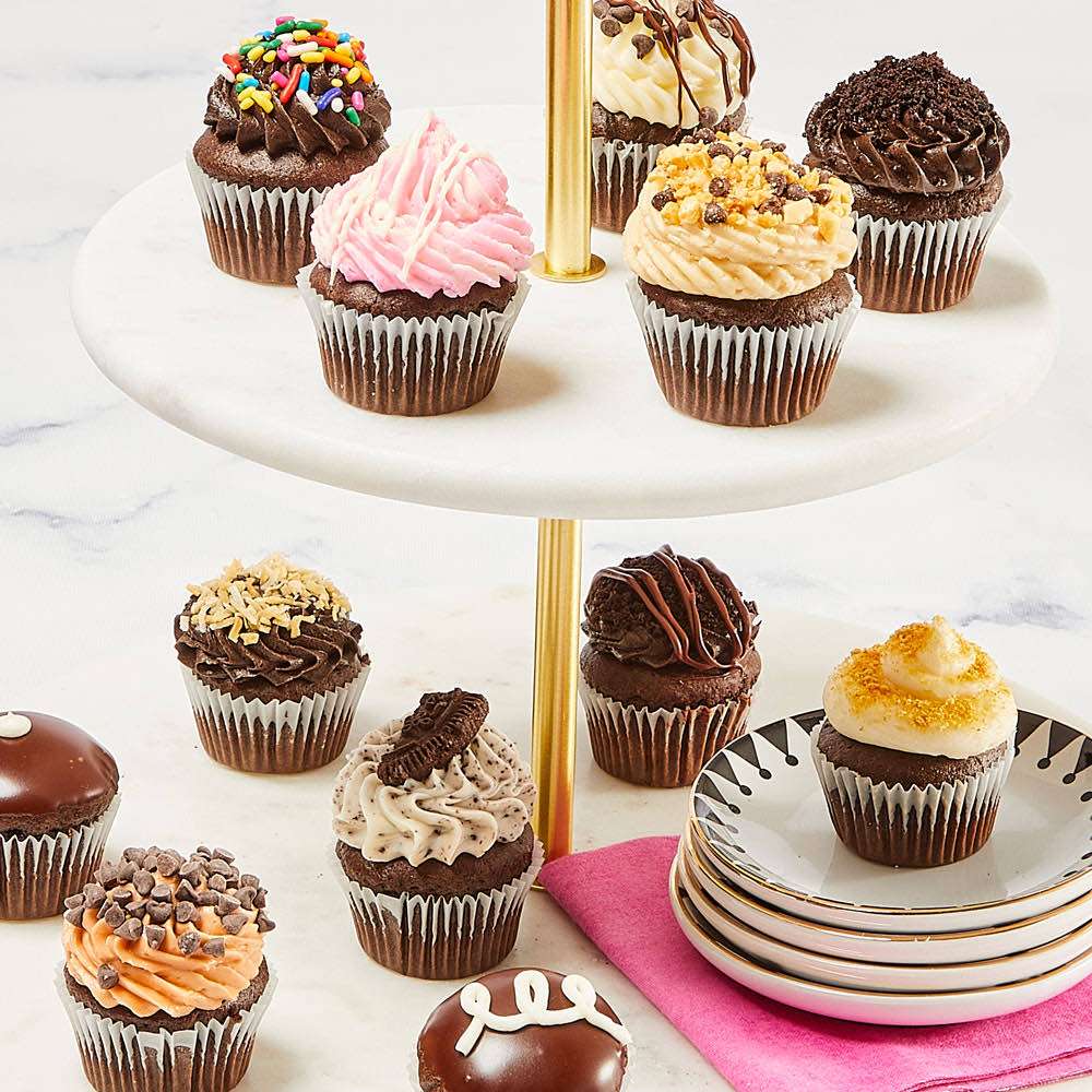 Mini Chocolate Lovers Cupcakes Close-up