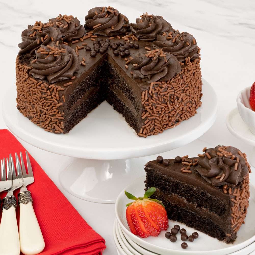 Indulge in the Decadence of a Chocolate Truffle Cake