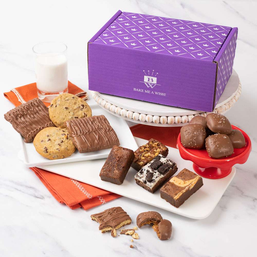 Chocolate Lovers Snack Box - POSTAL